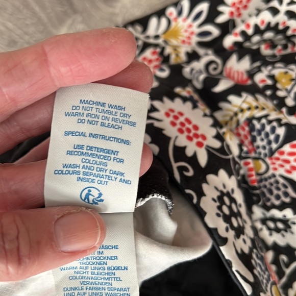 Boden pants. EUC - Picture 5 of 6